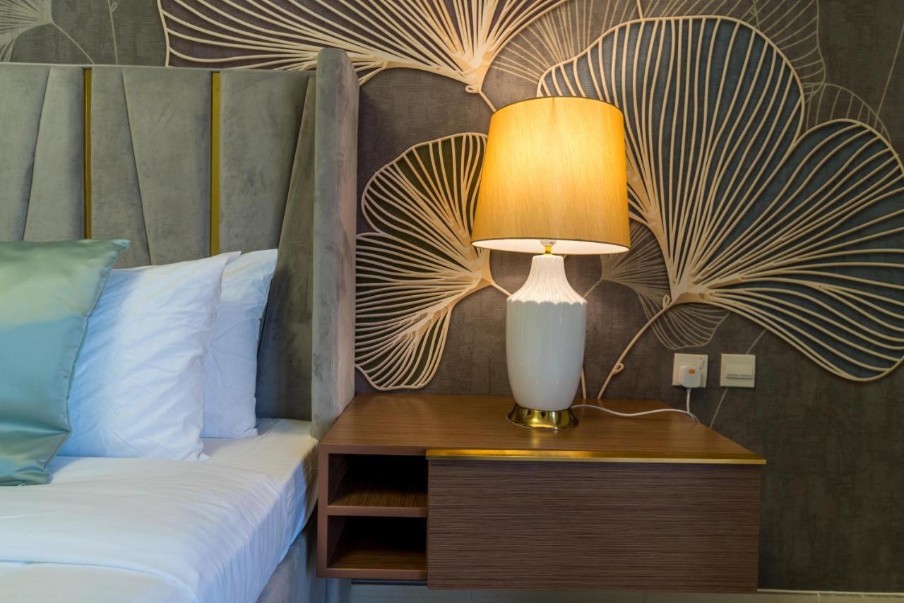 Simply Comfort In Sarai Palm Jumeirah Dubai Eksteriør billede