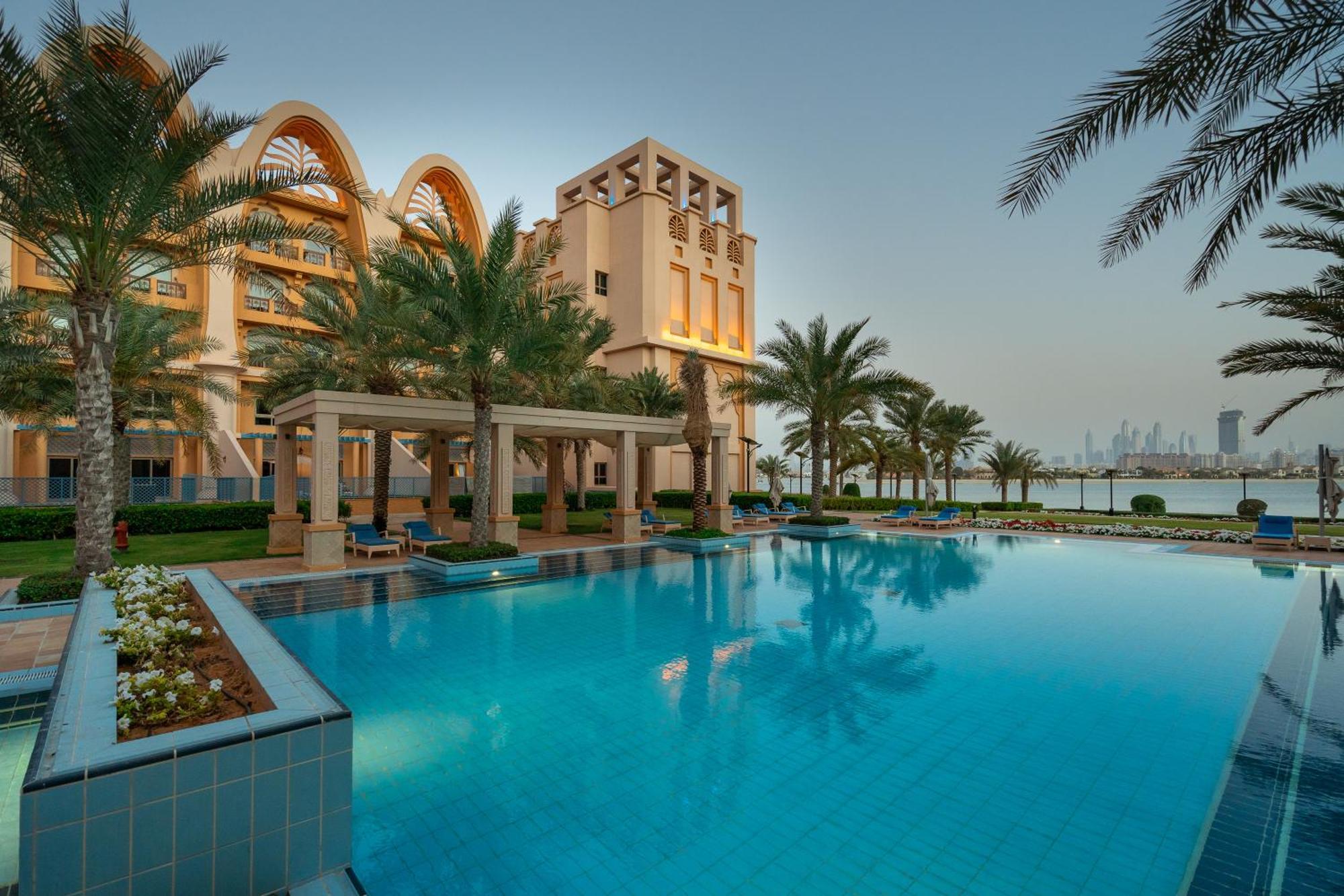 Simply Comfort In Sarai Palm Jumeirah Dubai Eksteriør billede