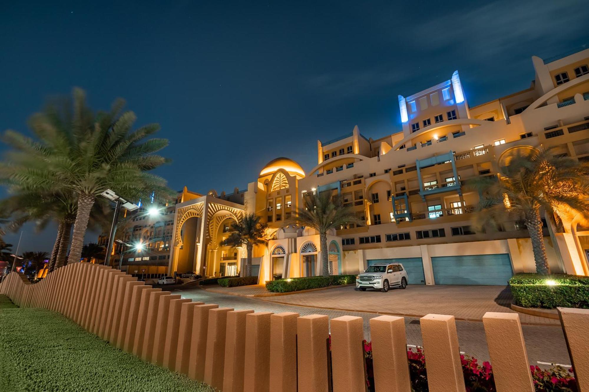 Simply Comfort In Sarai Palm Jumeirah Dubai Eksteriør billede